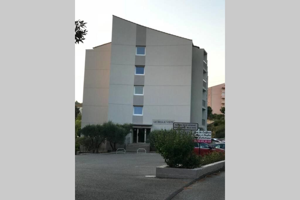 Studio Meuble Classe 2 Etoiles - 30M² Gréoux-les-Bains Exterior photo