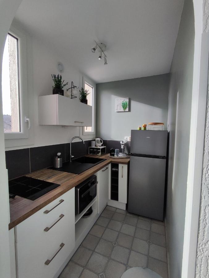 Studio Meuble Classe 2 Etoiles - 30M² Gréoux-les-Bains Exterior photo